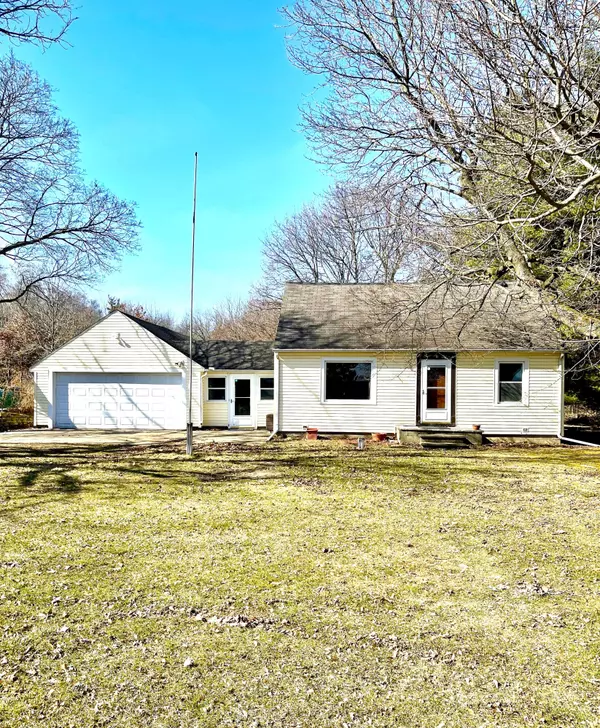 Lansing, MI 48906,15486 Turner Road