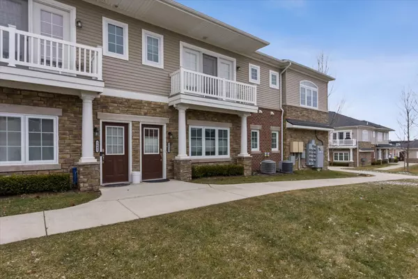 Ann Arbor, MI 48103,5633 Arbor Chase Drive