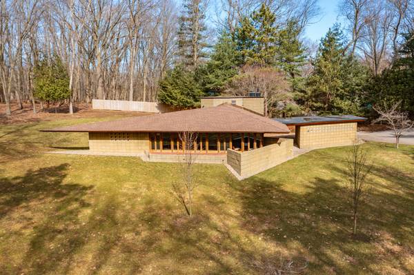 2662 Taliesin Drive,  Kalamazoo,  MI 49008