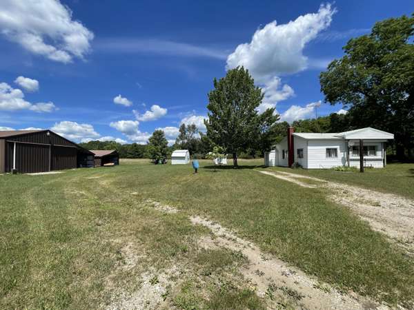 16180 Peters Farm Road, Irons, MI 49644