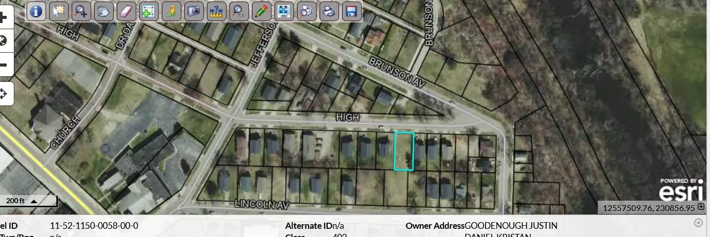 406 high Street, Benton Harbor, MI 49022