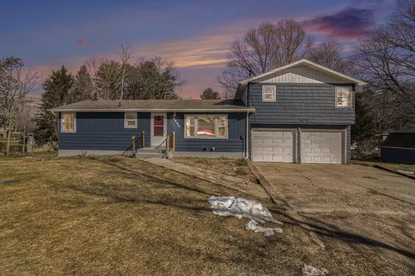 2832 W State Road, Hastings, MI 49058