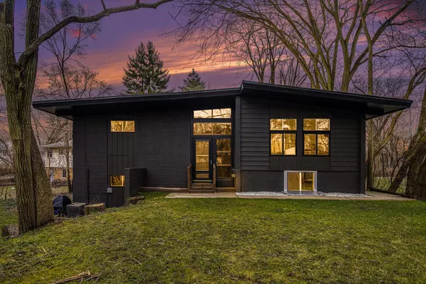 411 Barber, Ann Arbor, MI 48103