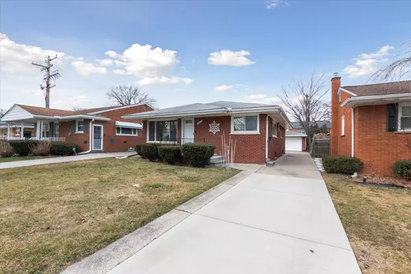 Harper Woods, MI 48225,19637 Lancaster Street