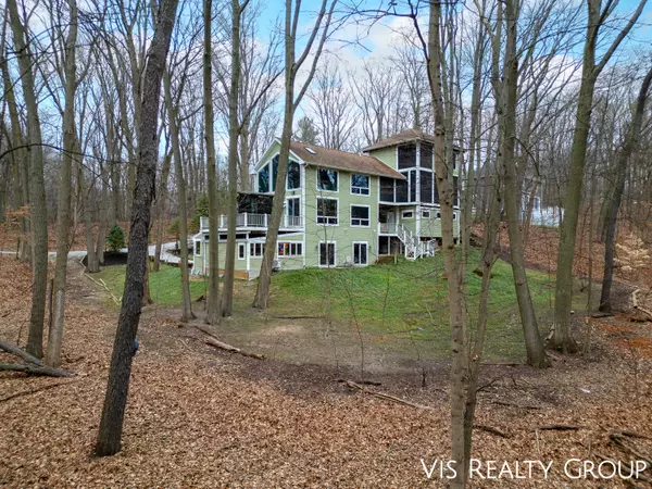 West Olive, MI 49460,17300 Trillium Ridge