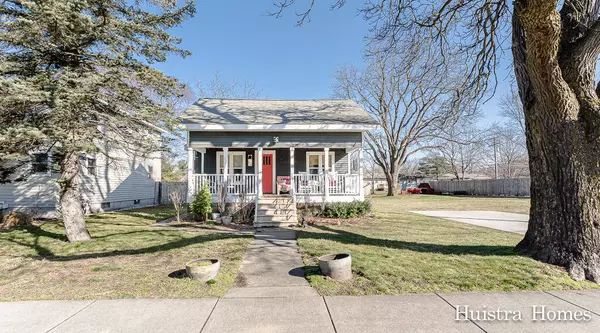 1615 Waverly Avenue, Grand Haven, MI 49417
