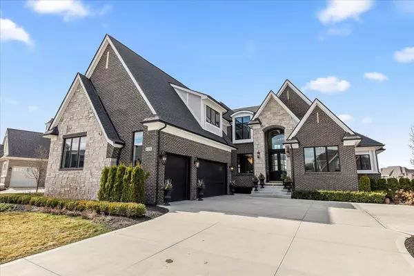 South Lyon, MI 48178,8376 Pier Point Court