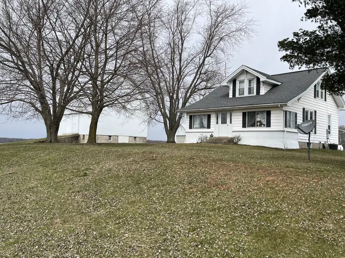 Lakeview, MI 48850,7114 1 mile rd Road