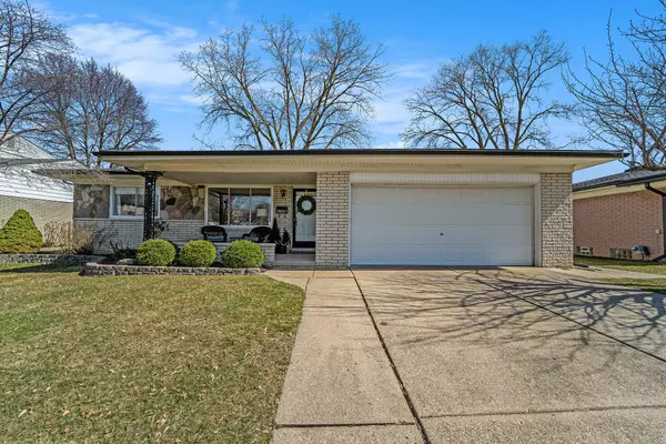 30860 Avondale Drive, Madison Heights, MI 48071