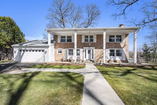 Edwardsburg, MI 49112,23144 S Shore Drive