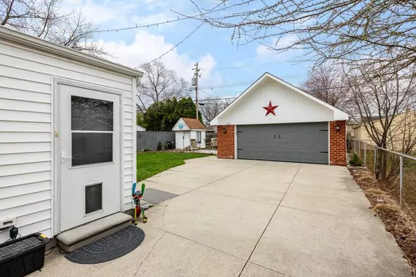 Clawson, MI 48017,506 Langley Boulevard