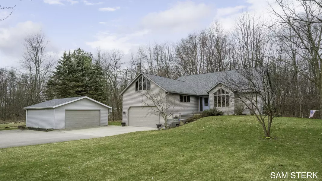 3939 Byrne Avenue, Lowell, MI 49331