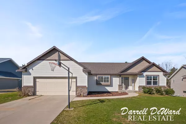 6621 Bradenwood Drive, Hudsonville, MI 49426