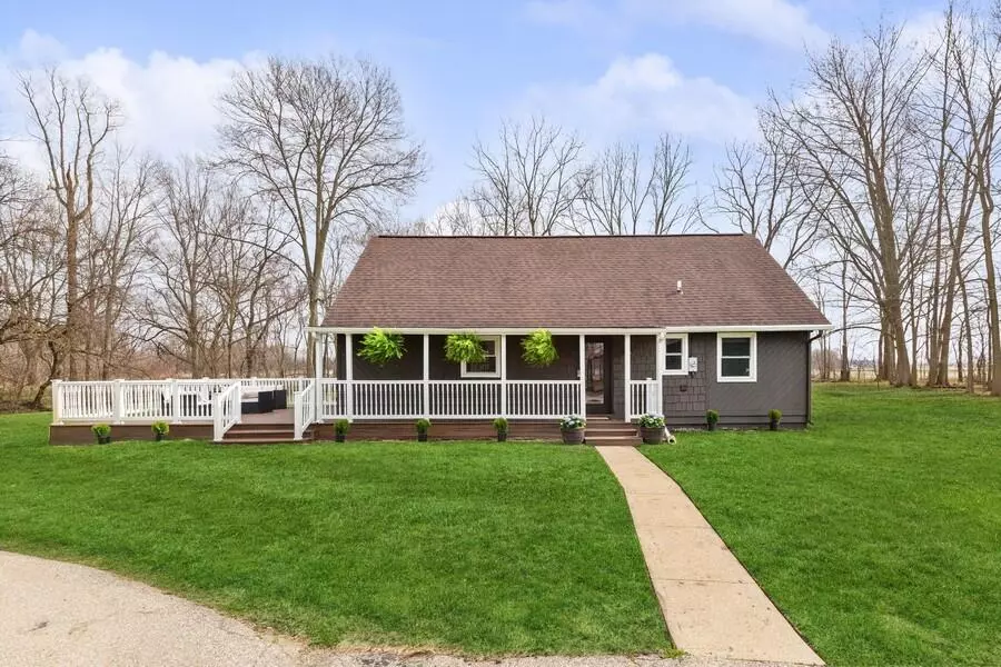 12901 Holden Road, Buchanan, MI 49107