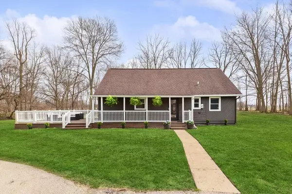 12901 Holden Road, Buchanan, MI 49107