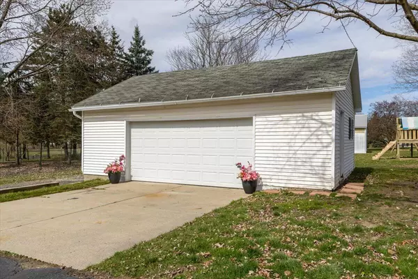 Webberville, MI 48892,306 W Grand River Avenue