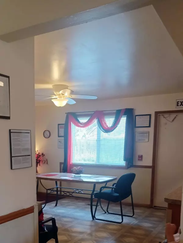 Rockwood, MI 48173,24712 Huron River Drive