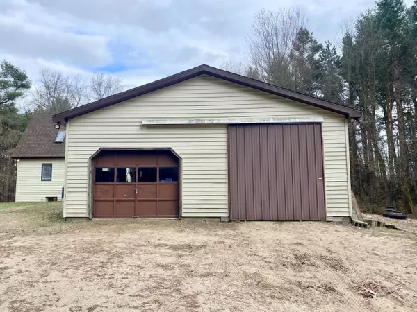 Edmore, MI 48829,2784 E Edgar Road