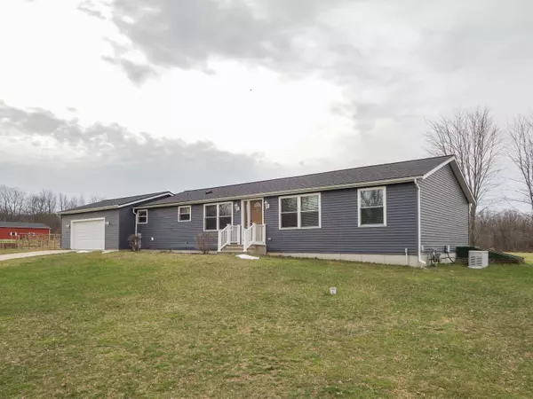 698 M-89, Plainwell, MI 49080