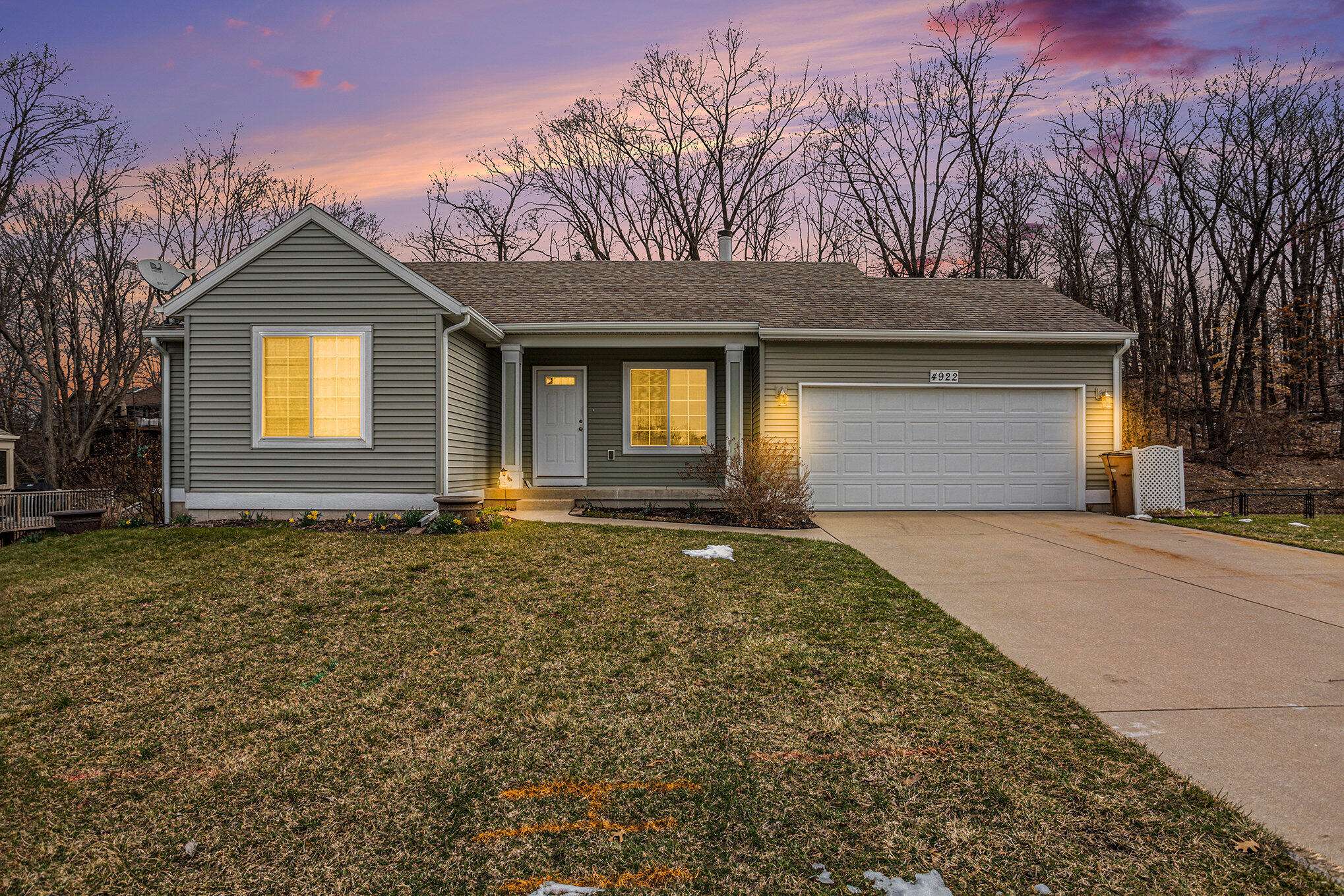 4922 Winston Hill Drive, Grand Rapids, MI 49525