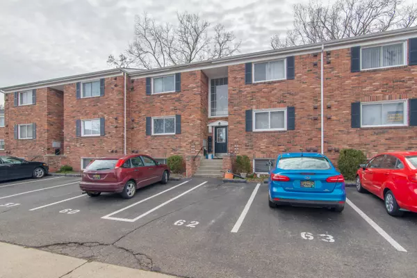 31831 Grand River Avenue #55, Farmington, MI 48336