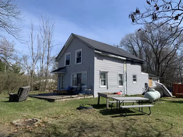 Sturgis, MI 49091,68505 SWEET LAKE RD Road