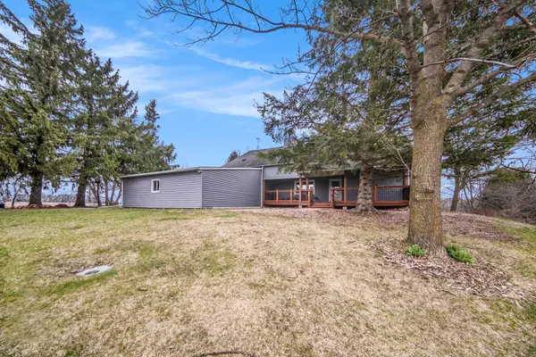 19190 Sharon Valley Road, Manchester, MI 48158