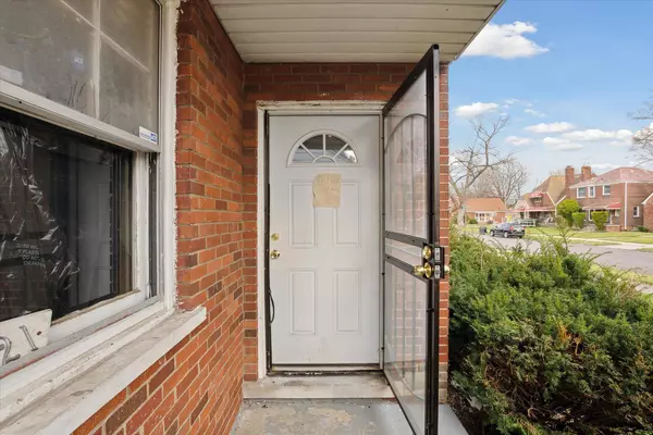 Detroit, MI 48213,12321 Elmdale Street