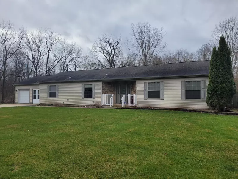 896 Laurel Drive, Colon, MI 49040