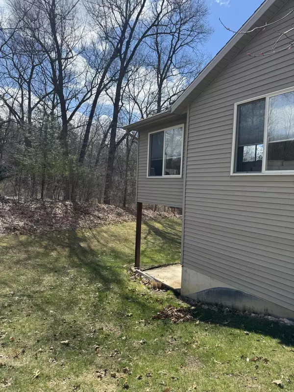 Middleville, MI 49333,113 High Ridge Court