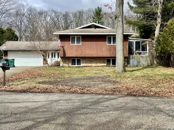 Montague, MI 49437,5138 Brookwood Circle