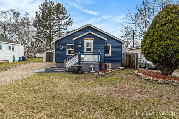 Ludington, MI 49431,811 N James Street