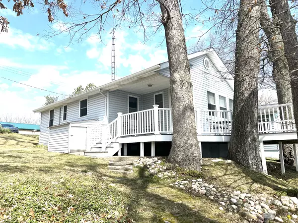 Bronson, MI 49028,797 Gilead Shores Drive