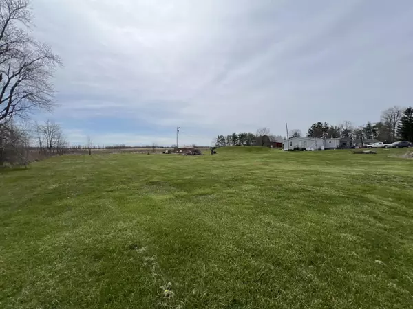 Pittsford, MI 49271,11851 Tamarack Road