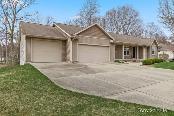 Hudsonville, MI 49426,7233 Manitoba Court