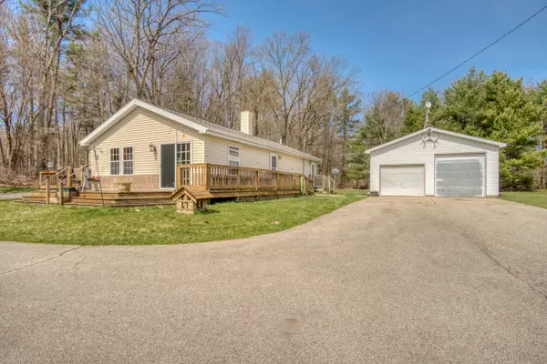 7161 22 Mile Road, Sand Lake, MI 49343