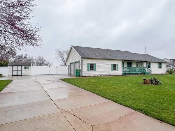 Dowagiac, MI 49047,29342 Saddlebred Lane