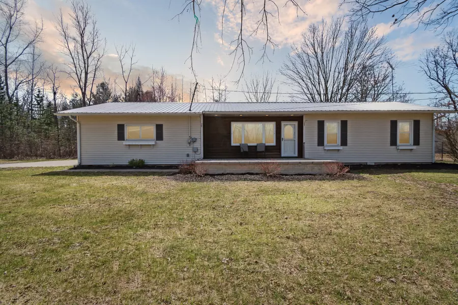 7120 E River Road, Mount Pleasant, MI 48858