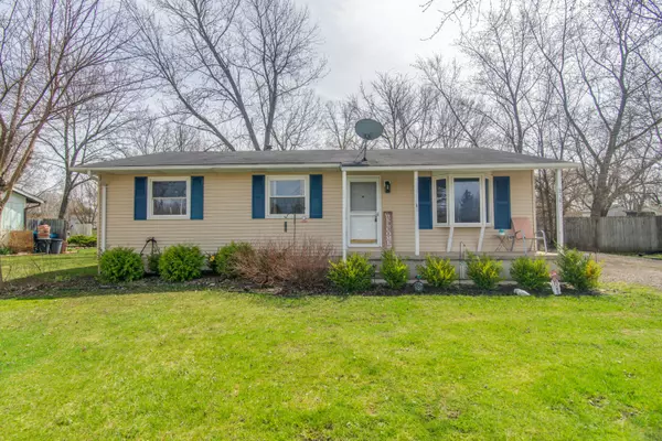 2381 W Thompson Road, Fenton, MI 48430