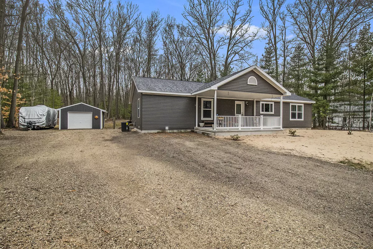 Pentwater, MI 49449,4541 W Hammett Road