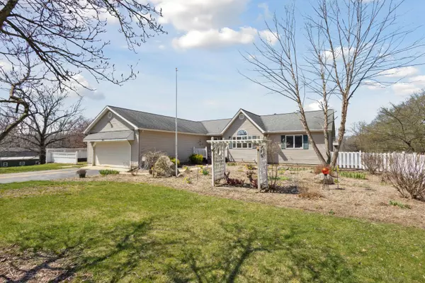 Horton, MI 49246,9250 Maple Dale Road