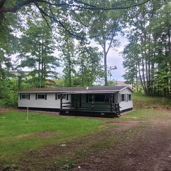 8170 Round Lake Highway, Manitou Beach, MI 49253