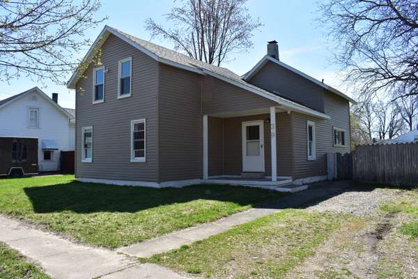 39 W Center Street, Petersburg, MI 49270