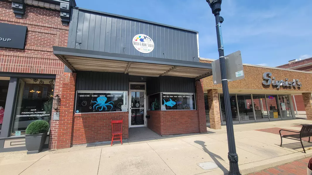 205 chicago, Sturgis, MI 49091