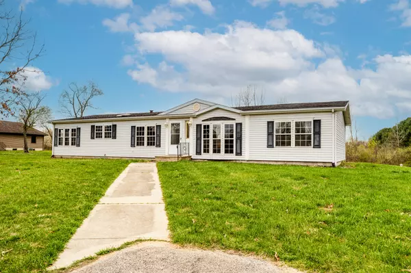 Eau Claire, MI 49111,5020 Watson Road