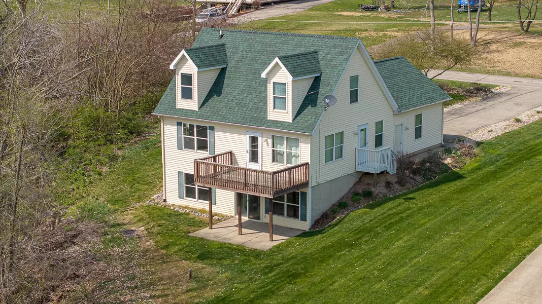 14235 Northmoor Drive, Cement City, MI 49233