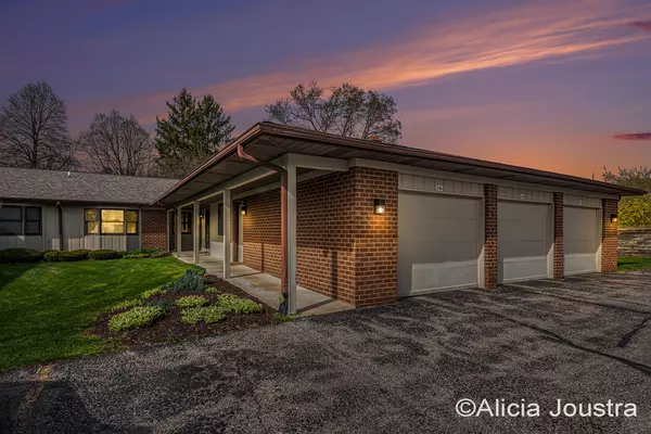 Grand Rapids, MI 49504,246 Bona Vista NW Drive