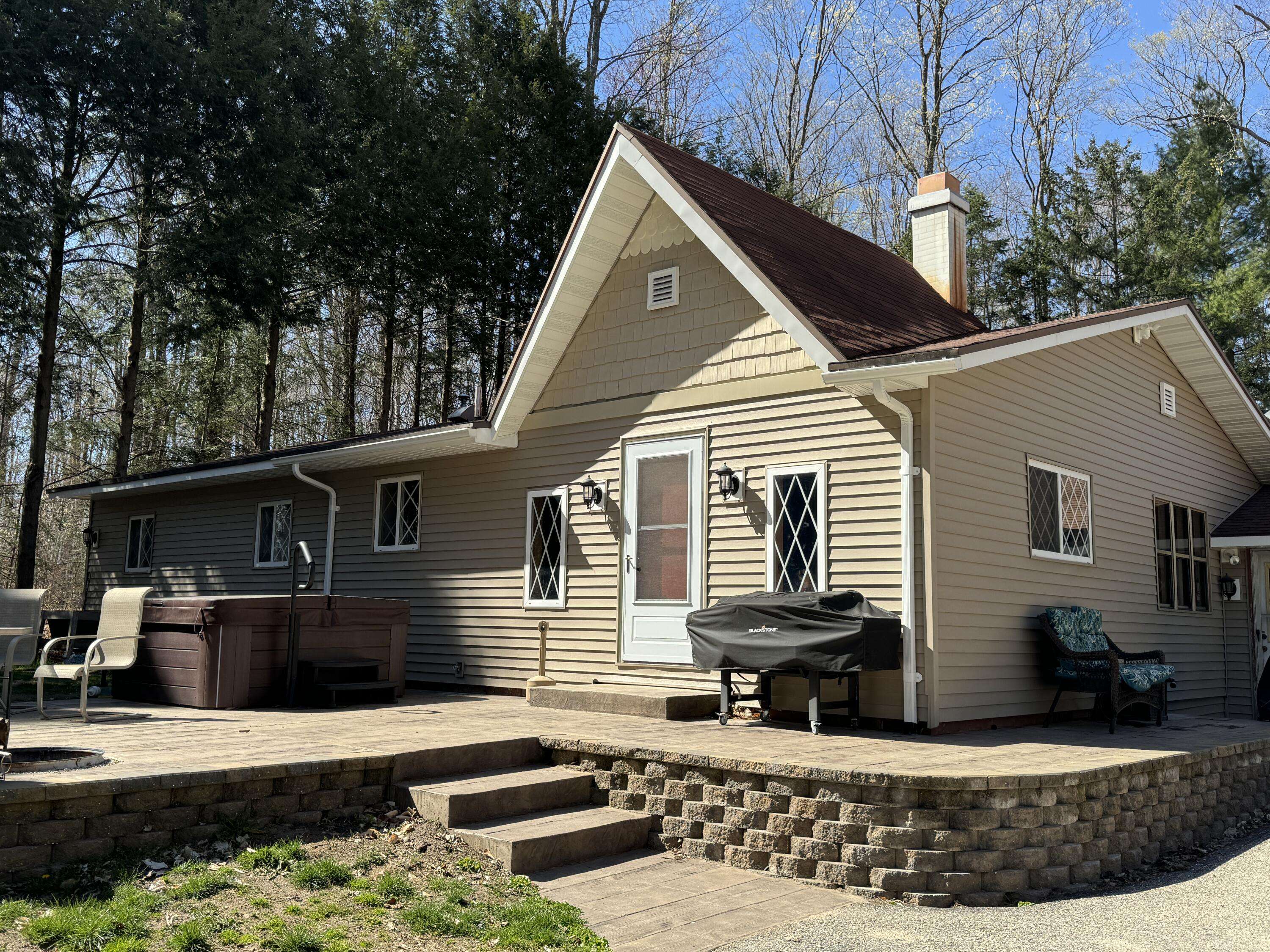 Leroy, MI 49655,120 Forest Trail