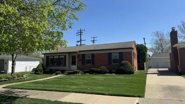 9060 Virginia Street, Livonia, MI 48150