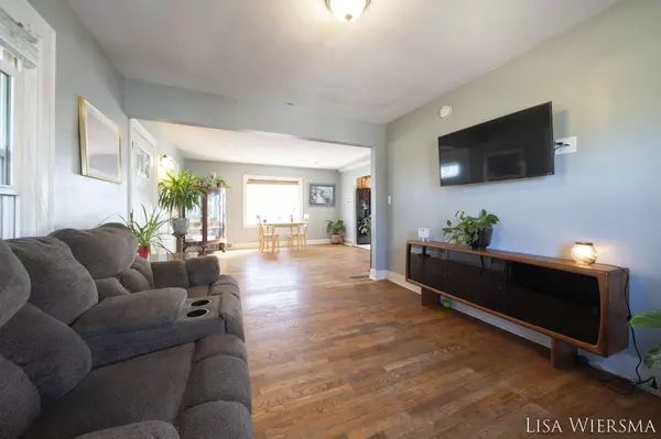 Hudsonville, MI 49426,5489 Madison Avenue